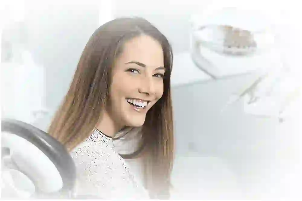 figure-8-small Smiling face of a patient